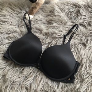 Victoria’s Secret Very Sexy Push-up Bra
